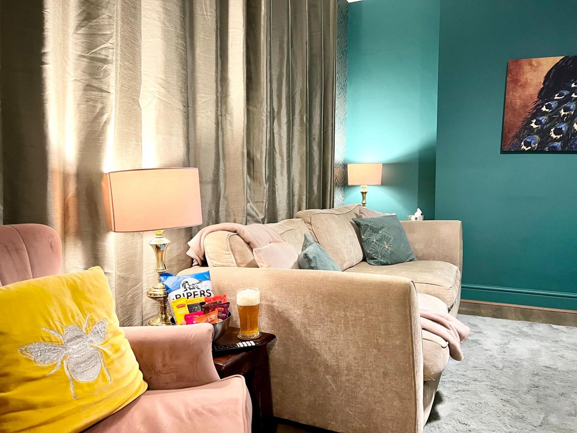 The Rose- Grd Floor, 2-5 Beds, Smarttv, Uni, Tram, M250 Fibre Apartment Нотингам Екстериор снимка