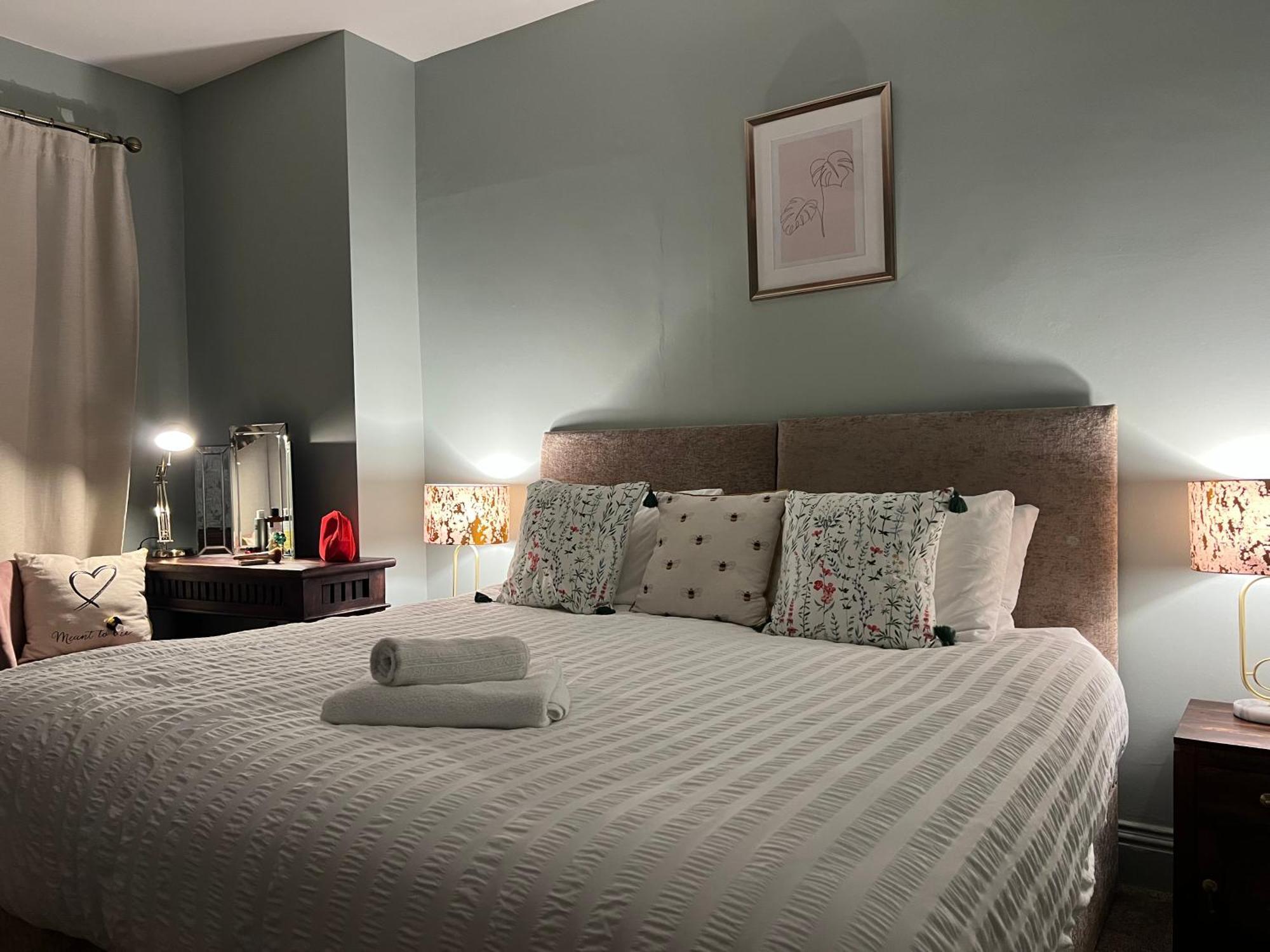 The Rose- Grd Floor, 2-5 Beds, Smarttv, Uni, Tram, M250 Fibre Apartment Нотингам Екстериор снимка